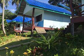 Sun Smile Beach Koh Jum