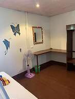 Sun Smile Beach Koh Jum