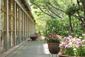 Resort Hotel Moanacoast