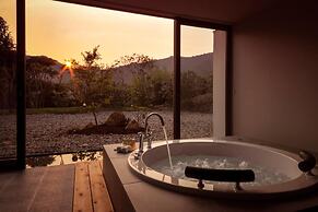 Resort Hotel Moanacoast