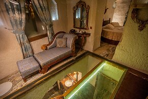 Hermes Cave Hotel