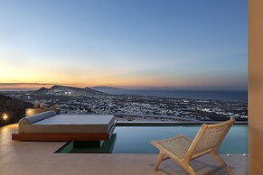 North Santorini - A Luxury Spa Hotel