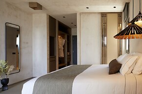 North Santorini - A Luxury Spa Hotel