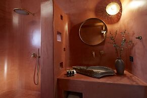 North Santorini - A Luxury Spa Hotel