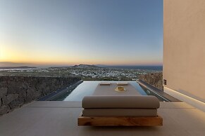 North Santorini - A Luxury Spa Hotel