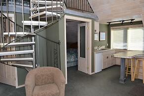 Retreat Wilderness Inn