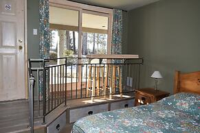 Retreat Wilderness Inn