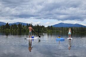 Retreat Wilderness Inn