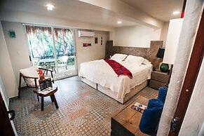 Hotel Paradise Suites