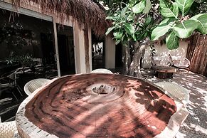 Hotel Paradise Suites