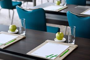 Holiday Inn & Suites Dubai Festival City by IHG