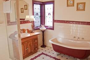 Lucy's House Serenity