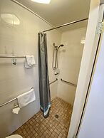 Snow Season Motor Inn