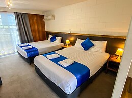 Snow Season Motor Inn