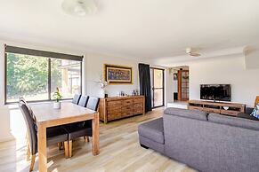 Kookaburra Retreat