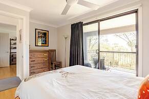 Kookaburra Retreat