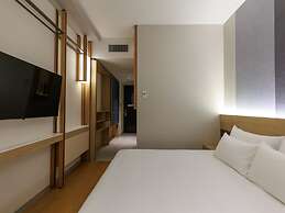 JR KYUSHU HOTEL Blossom Naha