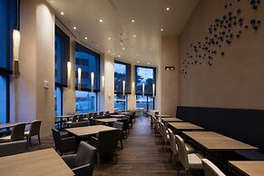 JR KYUSHU HOTEL Blossom Naha