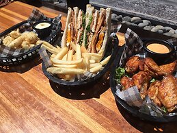 Commercial Hotel Motel Lithgow