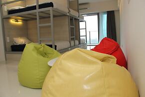 Summer Suites Express by Subhome - Hostel