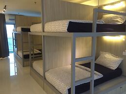 Summer Suites Express by Subhome - Hostel