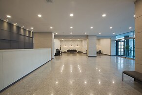 EL Hotel