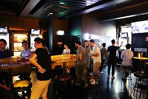 The Capsule Hotel - Hostel