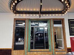 The Capsule Hotel - Hostel