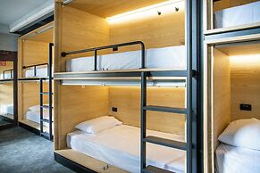 The Capsule Hotel - Hostel