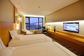 Qingdao Wushengguan Holiday Hotel