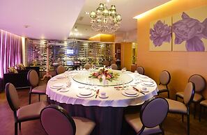 Qingdao Wushengguan Holiday Hotel