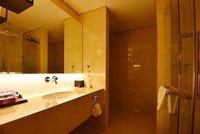 Qingdao Wushengguan Holiday Hotel