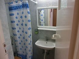 Santorini Camping Rooms