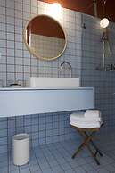 Les Toquées by Benoit Bernard