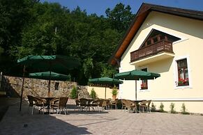 Penzión Zlatý Jeleň