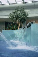 V Spa & Conference Hotel