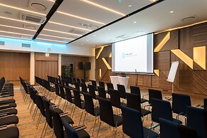 V Spa & Conference Hotel