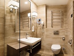 V Spa & Conference Hotel