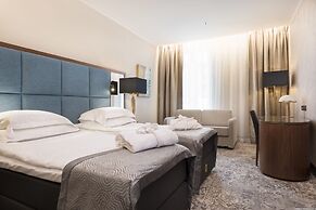 V Spa & Conference Hotel