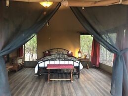 iKWETA Safari Camp