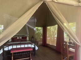iKWETA Safari Camp