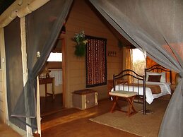 iKWETA Safari Camp