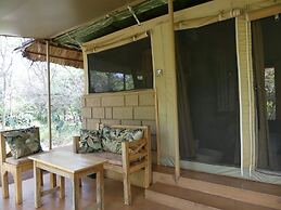 iKWETA Safari Camp