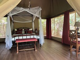 iKWETA Safari Camp