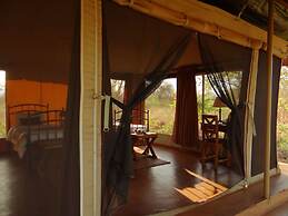 iKWETA Safari Camp