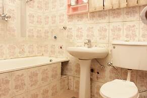 Pedallo Luxury Inn Ltd