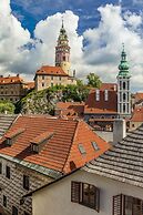 Castle View Apartments