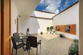 Castle View Apartments