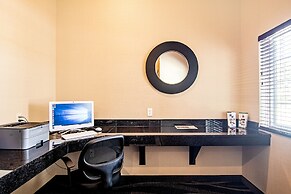 Cobblestone Hotel & Suites - Paxton