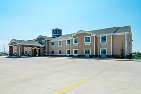 Cobblestone Hotel & Suites - Paxton